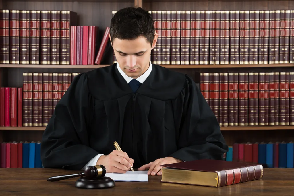 Proposition de loi pour renforcer l'indeépendance de la Cour des comptes déposée au Sénat